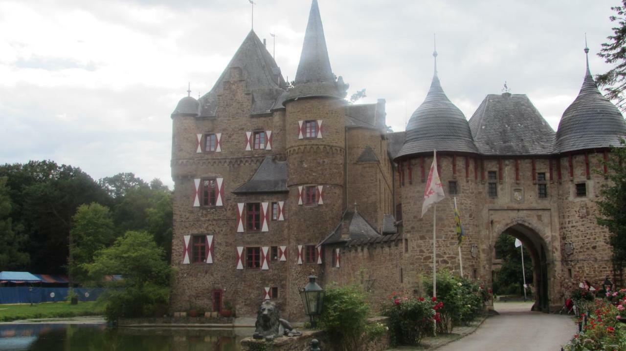 Eifel-Landhaus Ferienwohnungen "Em Gardestueffje" Mechernich Extérieur photo